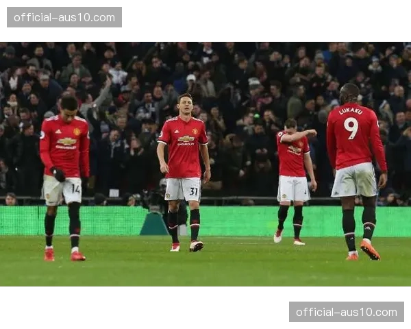 理查利森缺阵令热刺进攻受损,占比百分之五十七进球 理查利森缺阵令热刺进攻受损,占比百分之五十七进球